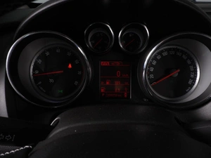 Седан Opel Astra 2013 года, 730000 рублей, Минеральные Воды