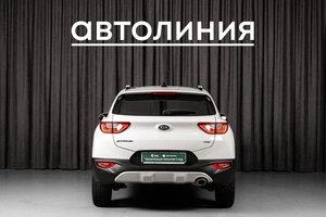 Внедорожник Kia Stonic 2020 года, 1545000 рублей, Красноярск