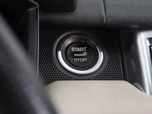 Внедорожник Land Rover Range Rover Sport 2013 года, 2549000 рублей, Воронеж