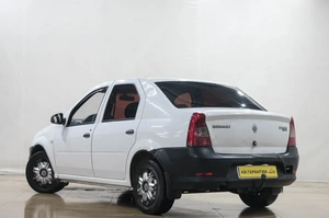 Седан Renault Logan 2011 года, 249000 рублей, Новокузнецк