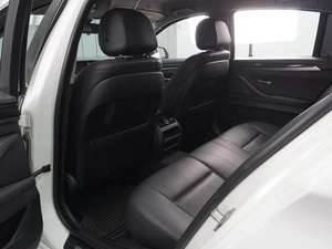 Седан BMW 5 серия 2013 года, 1749000 рублей, Воронеж