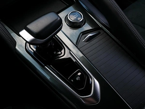 Внедорожник Geely Monjaro 2023 года, 3126800 рублей, Волгоград