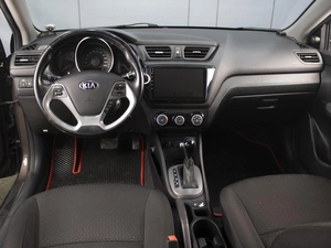 Седан Kia Rio 2015 года, 1180000 рублей, Омск