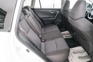 Внедорожник Toyota RAV4 2020 года, 3259000 рублей, Красноярск