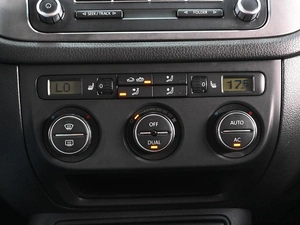 Внедорожник Volkswagen Tiguan 2008 года, 970000 рублей, Ростов-на-Дону