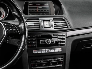 Седан Mercedes-benz E-класс 2013 года, 1899000 рублей, Кирилловка