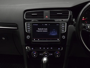 Хетчбэк Volkswagen Golf 2015 года, 1249000 рублей, Красноярск