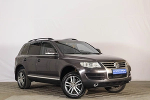 Внедорожник Volkswagen Touareg 2008 года, 1219000 рублей, Тюмень
