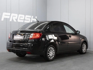 Седан Kia Rio 2009 года, 660000 рублей, Омск