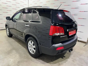 Внедорожник Kia Sorento 2012 года, 1230000 рублей, Красноярск