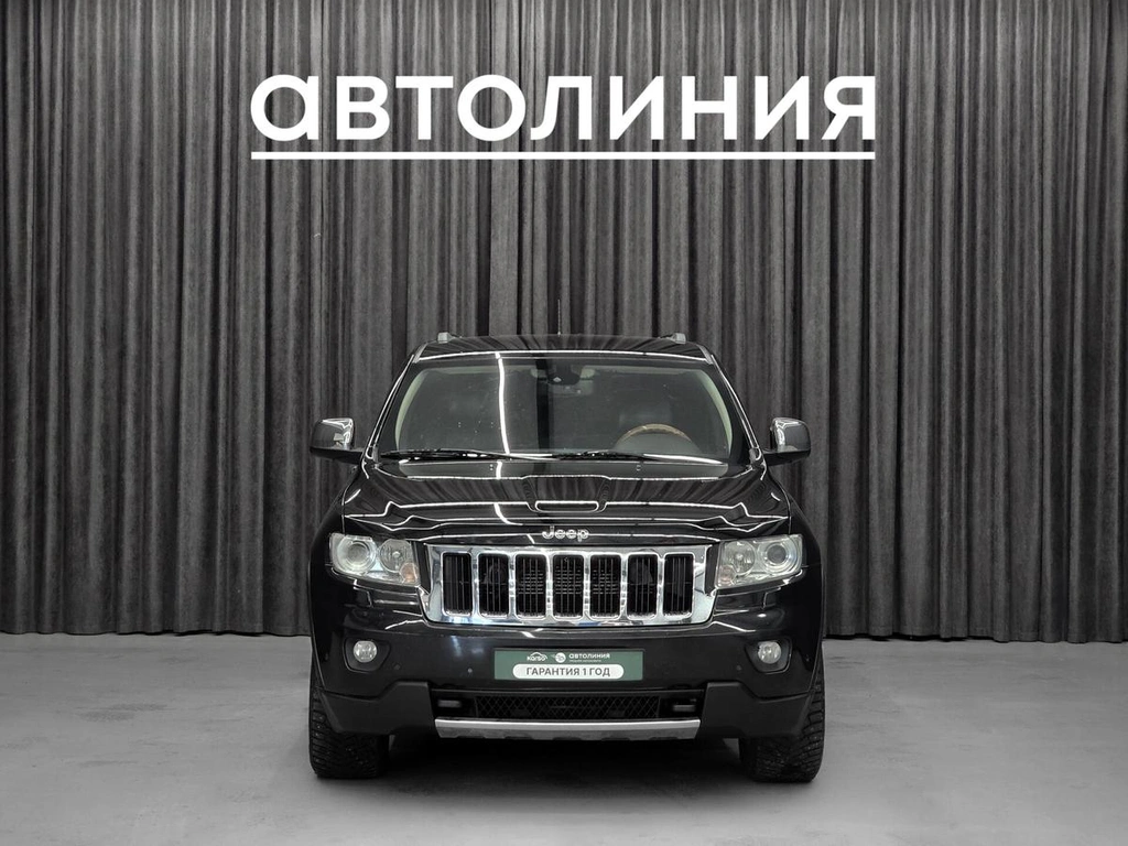 Внедорожник Jeep Grand Cherokee 2011 года, 1499000 рублей, Красноярск