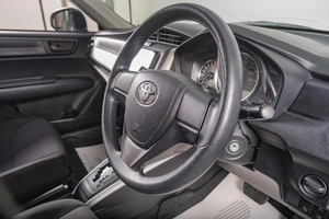 Универсал Toyota Corolla Fielder 2019 года, 1429000 рублей, Томск