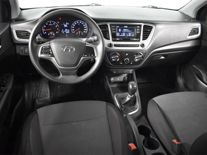 Седан Hyundai Solaris 2021 года, 1410900 рублей, Казань