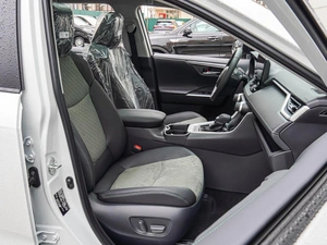 Внедорожник Toyota RAV4 2025 года, 4090000 рублей, Краснодар