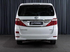 Минивэн Toyota Alphard 2013 года, 3029000 рублей, Волгоград