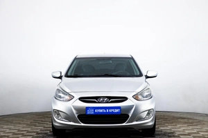 Седан Hyundai Solaris 2012 года, 899000 рублей, Пермь