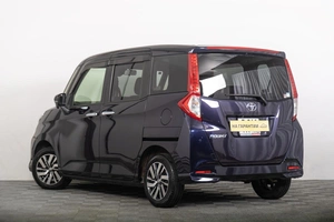 Минивэн Toyota Roomy 2021 года, 1199000 рублей, Томск