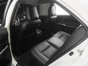 Седан Toyota Camry 2014 года, 2129000 рублей, Тюмень
