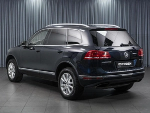 Внедорожник Volkswagen Touareg 2015 года, 2540000 рублей, Ставрополь