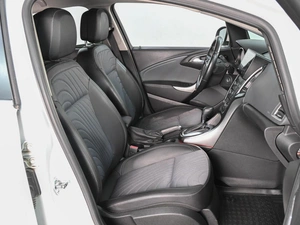 Хетчбэк Opel Astra 2013 года, 1129000 рублей, Аксай