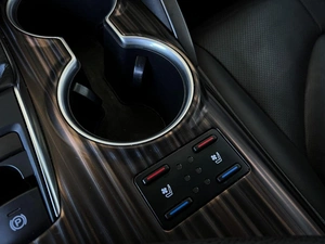 Седан Toyota Camry 2019 года, 2999000 рублей, Уфа