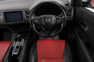 Внедорожник Honda Vezel 2017 года, 2249000 рублей, Красноярск