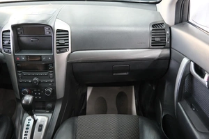 Внедорожник Chevrolet Captiva 2010 года, 1089000 рублей, Омск