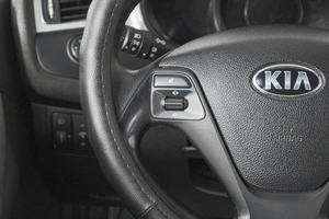 Хетчбэк Kia Ceed 2013 года, 979000 рублей, Кемерово