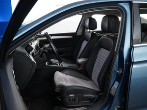 Седан Volkswagen Passat 2017 года, 2449077 рублей, Москва
