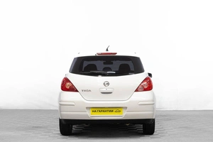 Хетчбэк Nissan Tiida 2008 года, 789000 рублей, Барнаул