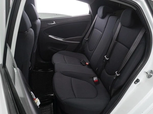 Седан Hyundai Solaris 2011 года, 769000 рублей, Тюмень