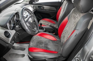 Хетчбэк Chevrolet Cruze 2012 года, 759000 рублей, Барнаул