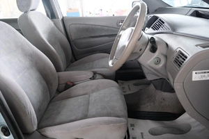 Седан Toyota Prius 1999 года, 439000 рублей, Омск