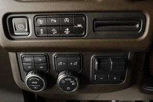 Внедорожник Chevrolet Tahoe 2022 года, 8319000 рублей, Тюмень