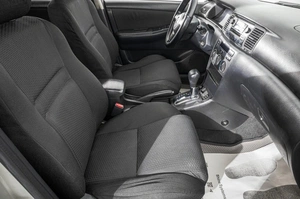 Хетчбэк Toyota Corolla 2006 года, 749000 рублей, Барнаул