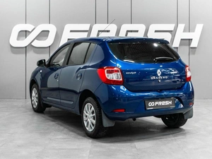 Хетчбэк Renault Sandero 2017 года, 689000 рублей, Тюмень