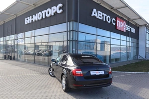 Хэтчбек Skoda Octavia 2020 года, 2045000 рублей, Мирное