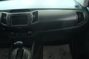 Внедорожник Kia Sportage 2013 года, 1489000 рублей, Омск