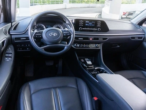 Седан Hyundai Sonata 2020 года, 2500000 рублей, Волгоград