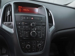 Хетчбэк Opel Astra GTC 2012 года, 747000 рублей, Ростов-на-Дону