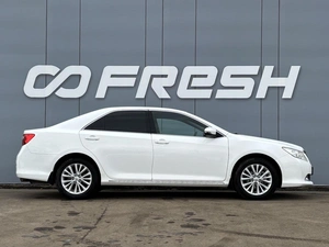 Седан Toyota Camry 2013 года, 1699000 рублей, Ижевск