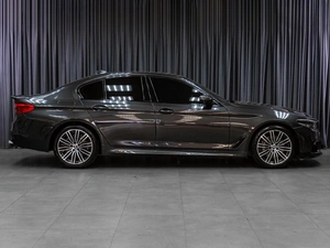 Седан BMW 5 серия 2019 года, 4876000 рублей, Тюмень