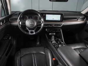 Седан Kia K5 2021 года, 2745000 рублей, Минеральные Воды