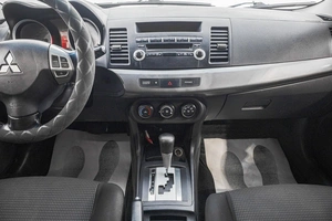 Седан Mitsubishi Lancer 2008 года, 769000 рублей, Барнаул