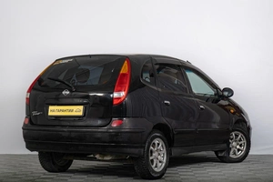 Минивэн Nissan Tino 2001 года, 289000 рублей, Томск