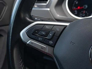 Внедорожник Volkswagen Tiguan 2021 года, 2750000 рублей, Краснодар