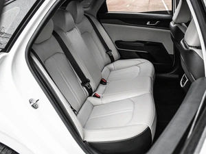 Седан Kia K5 2022 года, 3384000 рублей, Кирилловка