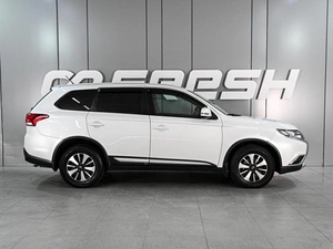 Внедорожник Mitsubishi Outlander 2015 года, 1679000 рублей, Ростов-на-Дону