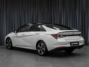 Седан Hyundai Elantra 2022 года, 2379000 рублей, Тюмень