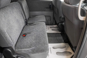 Минивэн Toyota Voxy 2005 года, 1319000 рублей, Барнаул